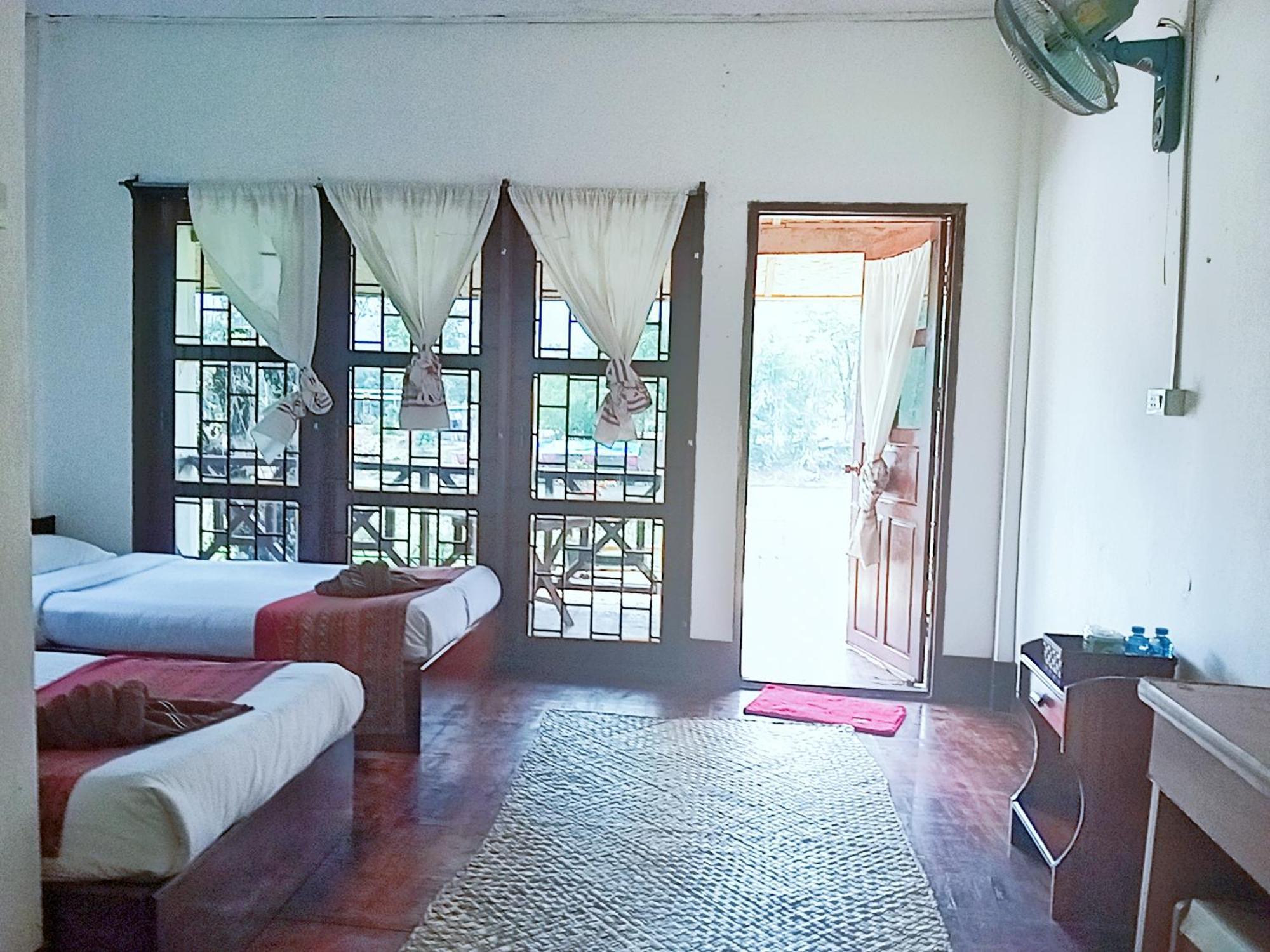 Vangvieng Ruby'Homestay Vang Vieng Ngoại thất bức ảnh