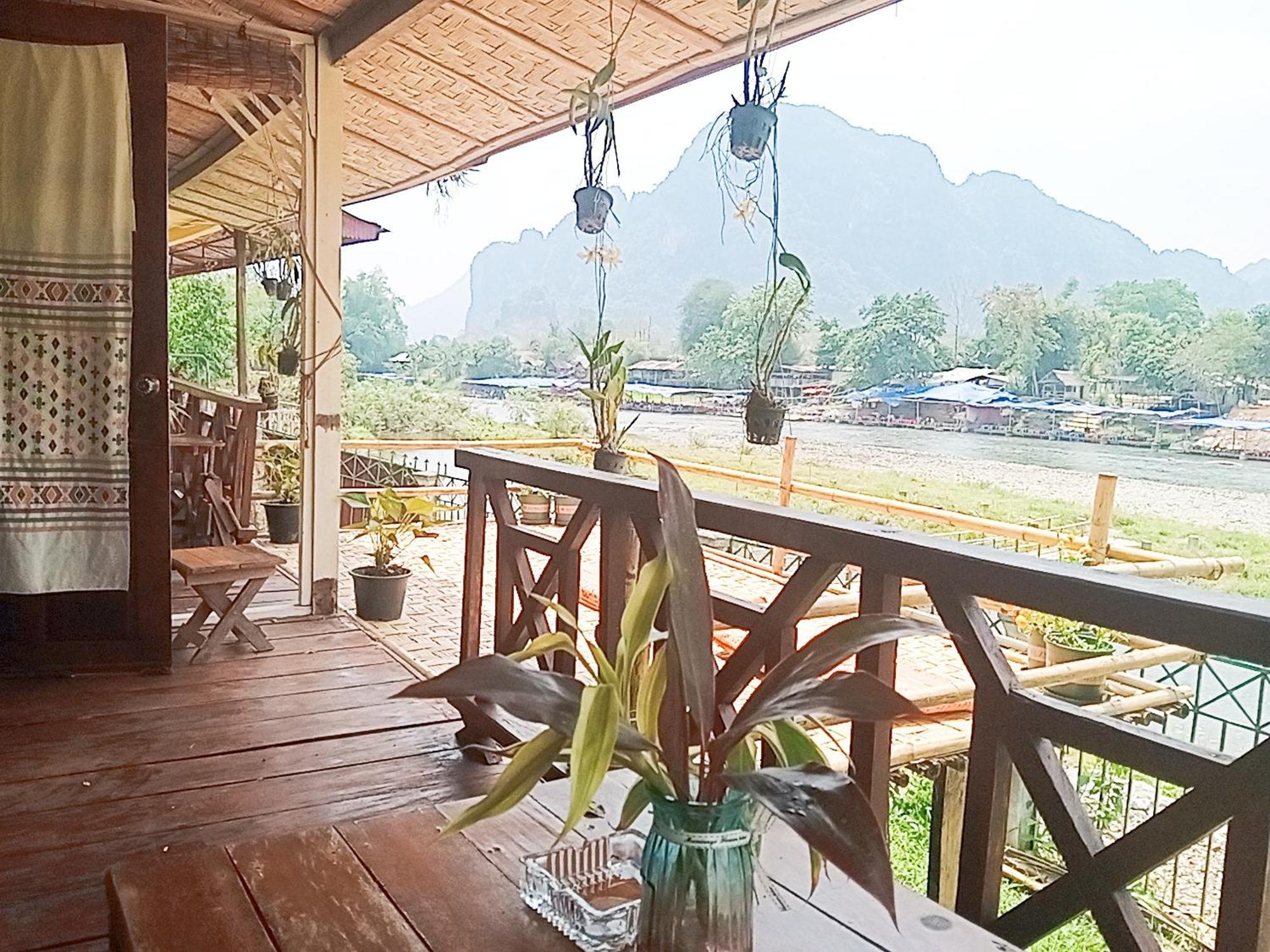 Vangvieng Ruby'Homestay Vang Vieng Ngoại thất bức ảnh